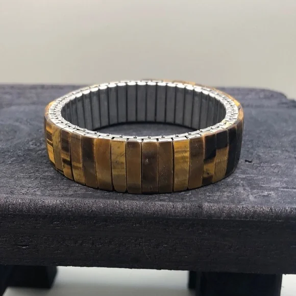 Vintage tiger's eye stone accordion stretch bracelet. - Picture 2 of 5
